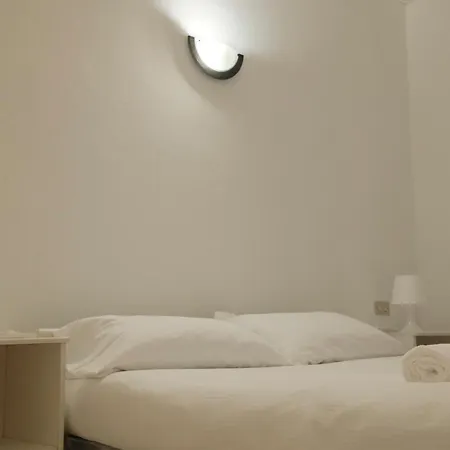 Bwr - Bilocale Centro Milano, Arpesani 3 Apartamento Milán